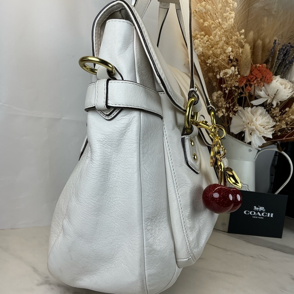 Coach Campbell White Leather Flap Buckle Satchel Bag - Picture 7 of 17
